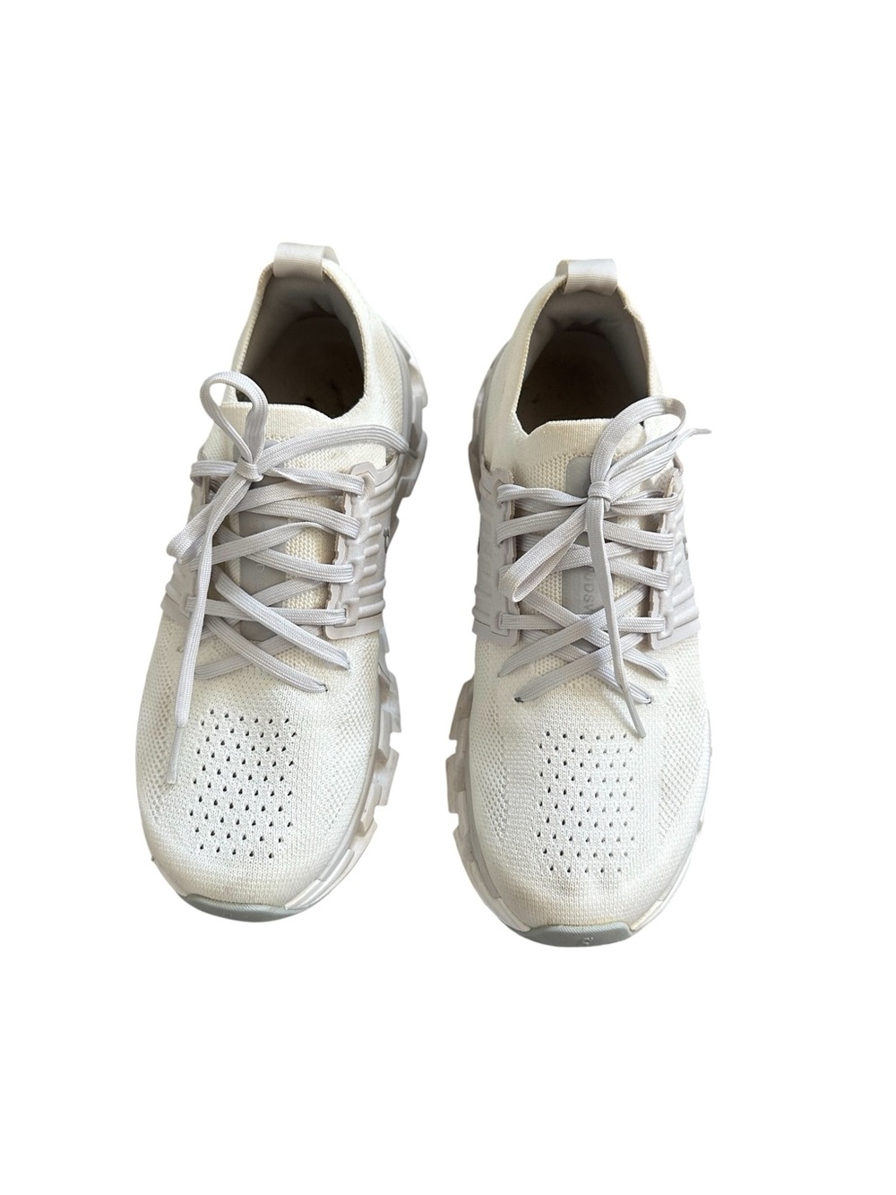On Running Women's White Cloudswift Sneakers